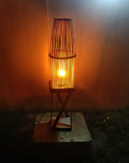 বাঁশের ল্যাম্প স্ট্যান্ড