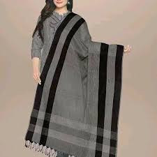 সেলাই ত্রিপিস